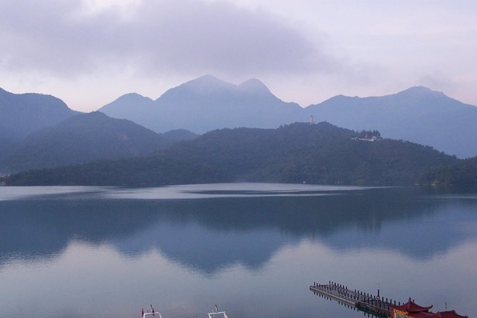 1 day tour Sun Moon Lake from Taichung - A Cable Car View From Above