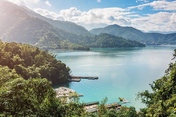 1-day Tour to Sun Moon Lake from Taipei by High Speed Rail - Why Sun Moon Lake works as a one-day escape