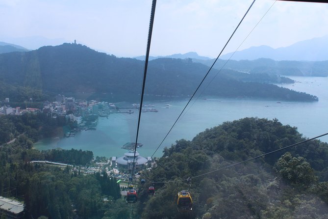 1-day Tour to Sun Moon Lake from Taipei by High Speed Rail - Rising above the trees on the gondola