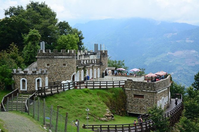 1D Tour to Cingjing Farm from Taichung - Mona Rudao Monument and the Wushe Incident