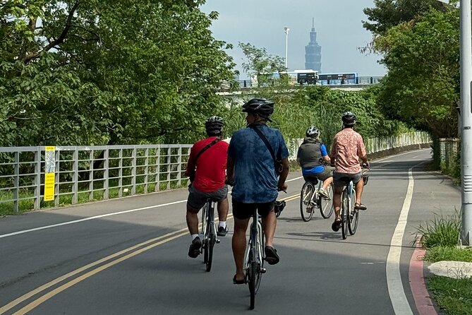 4 Hour Afternoon Cycling City Tour North with Snack - Key Things to Know Before You Ride