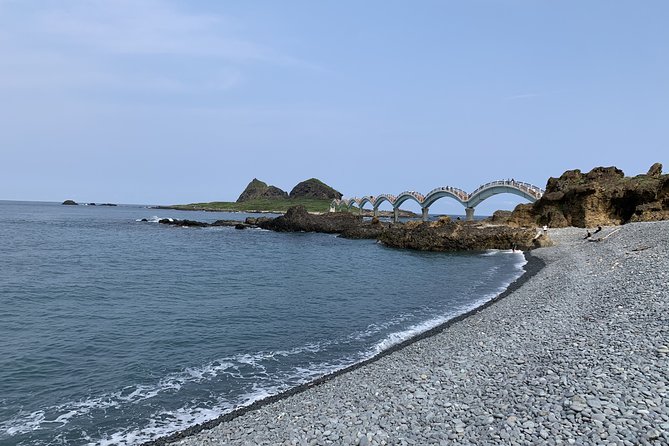 5-Day Round Taiwan Charter Car Tour - Day 3: Kenting’s open coast and Taiwan’s southern tip