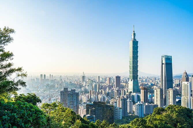 7-Hour Join tour - Jiufen Village & Shifen Town - What the $39 price really includes