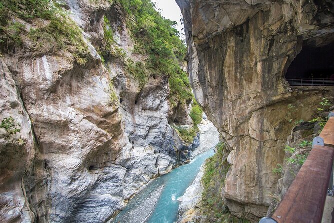 8-Hour Customize Your Wonderful Private Hualien Day Tour - Key points at a glance
