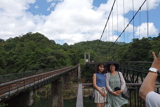 8-hour Northern Taiwan Tour with an English-Speaking Licensed Guide & Driver - Shifen Old Street and the Sky Lantern Tradition