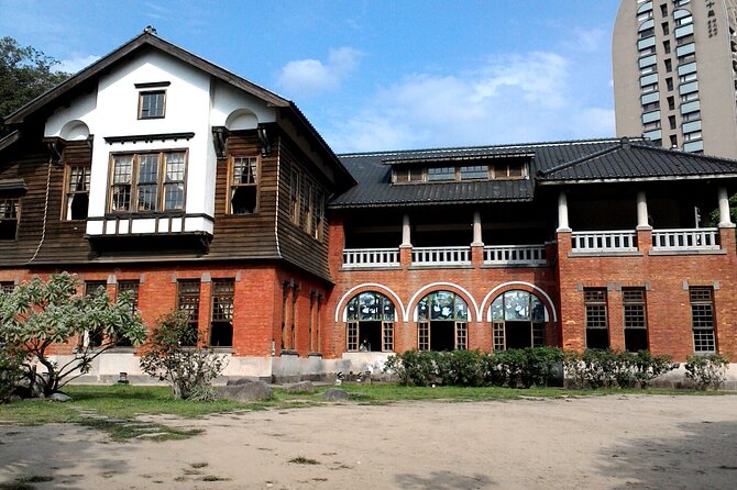 9 Hour Tamsui Historic Site and Beitou Hot Spring Culture Tour - Fort San Domingo reveals Tamsui’s foreign past