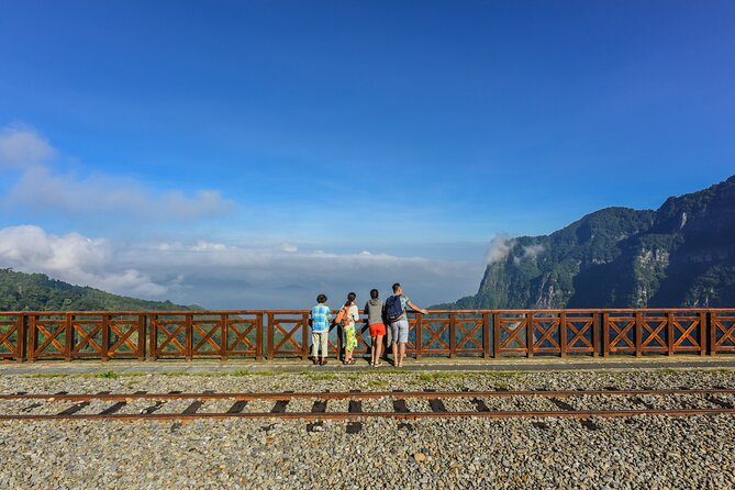 Alishan Taiwan 2 Day Private Tour from Taipei - Why two days is better than a quick Alishan visit