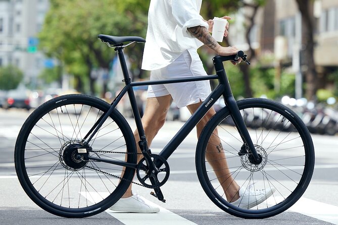 Best E-bike Cycling Tour in Taipei - Includes Local Food & Drinks - Taipei Civic Plaza, the Rainbow Walk, and two modern landmarks