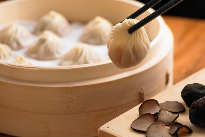Dinner at Din Tai Fung with Luxury Chinese Massage Treatment - Why this pairing works in Taipei