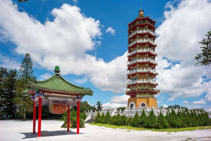 From Taipei: 1 Day Sun Moon Lake Private Tour - Wenwu Temple and Its Strong Visual Character