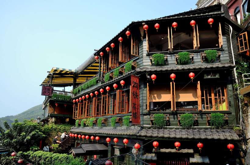 From Taipei: Full-Day Trip to Jiufen, Yehliu, Shifen & More - Why this day trip works from Taipei