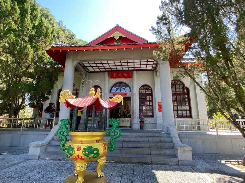 From Taipei: Nantou and Sun Moon Lake View Day Tour - Is $63 good value for a Sun Moon Lake day trip?