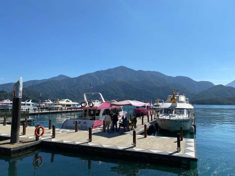 From Taipei: Nantou and Sun Moon Lake View Day Tour - How the guides shape the day