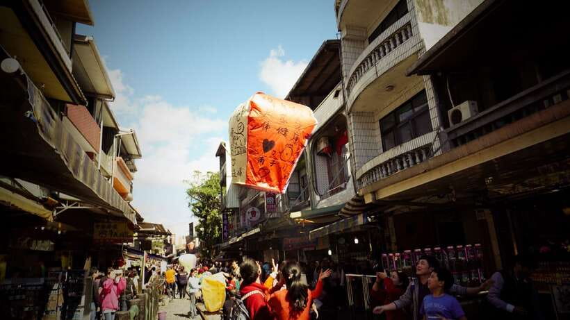 From Taipei: Private Scenic Tour to Jiufen, Yehliu & Pingxi - Should you book it?