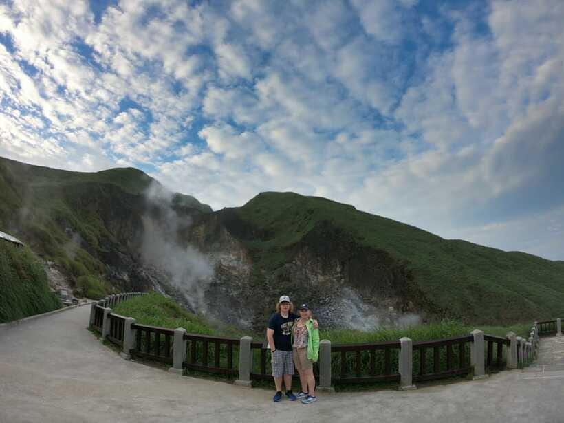 From Taipei: Private Yangmingshan Volcano and Nature Tour - Timing, weather, and what to bring