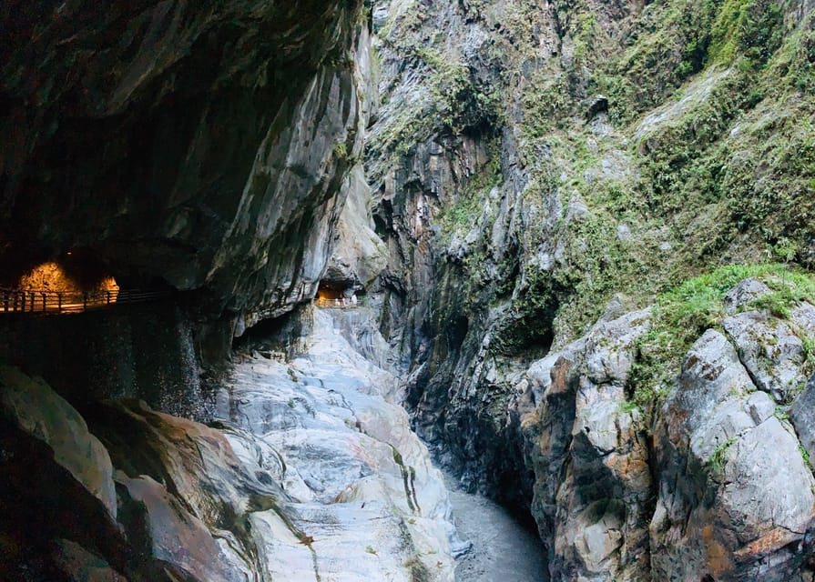 From Taipei: Taroko Gorge Private Tour - What the guides do best