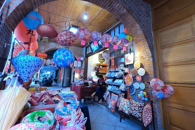 Full-Day Private Custom Taipei City Tour - Elephant Mountain, the best physical challenge