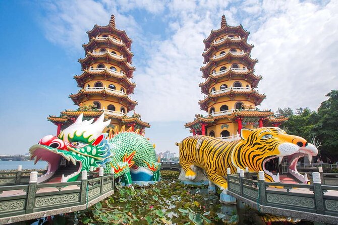 Full-Day Private Guided Tour in Kaohsiung Port Shore - Lotus Pond brings color and temple symbolism