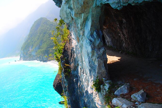 Full-Day Private Taroko National Park Tour from Hualien City - Chishingtan Beach and the Pacific coast