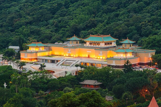 Full Day Tour in National Palace Museum, Beitou and Dadaocheng - Key points to know before booking