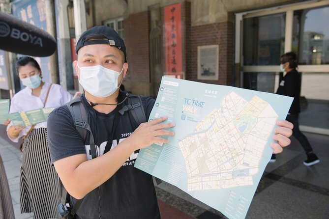 Guided Historical Tour in Taichung with Suncake DIY Experience - Taichung Railway Station: a useful first chapter