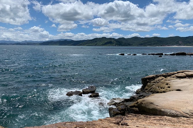 Half Day Private Tour to Yangmingshan National Park and Yehliu Geopark - Six hours, private transport, and the real pace