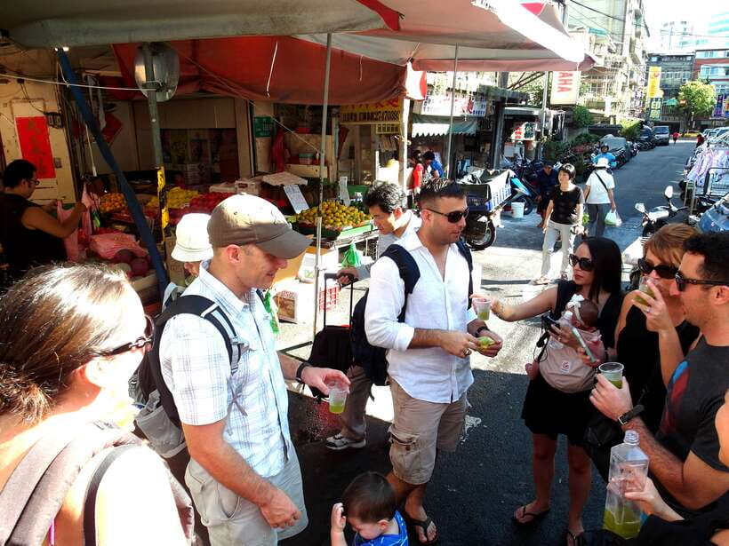 Iconic Food Tour: Local Street Food, Drinks & Sites - Cold Sesame Noodles in the Back Alleys