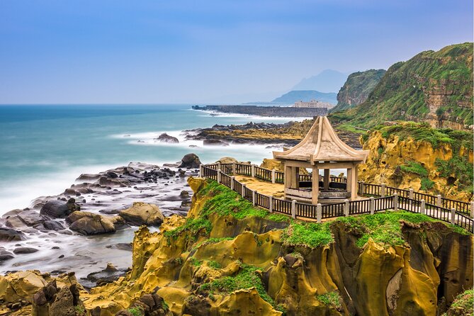 Jiufen, Heping Island Park & Keelung Night Market Day Tour - Why this northern Taiwan combination works