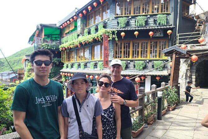 Keelung Port Cruise Tour from Taipei - Gold Museum and Yin Yang Sea