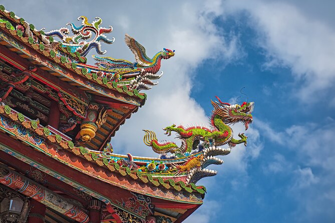 Keelung Shore Excursions: Private 6-Hour Taipei City Adventure! - Ximending: Taipei’s youthful street energy