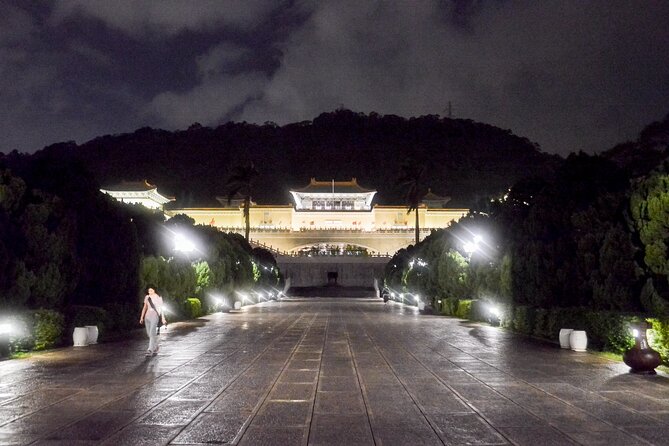 National Palace Museum Northern Branch Taiwan Admission - Zhishan Garden and the Value of a Pause