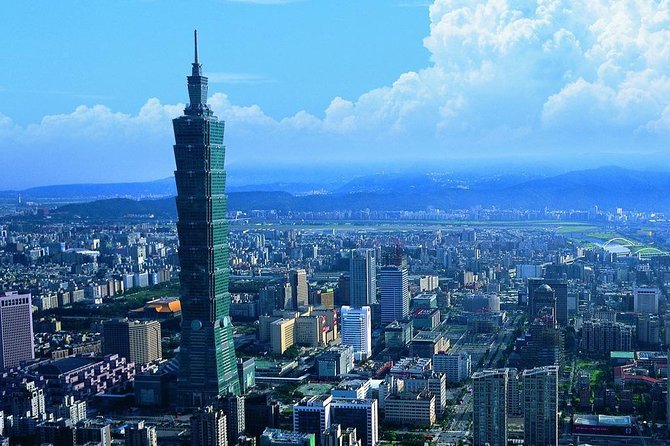 Northern Taiwan (Taipei, New Taipei City, Yilan County) 3-Day Tour - Day three: Yilan coffee, science, hot springs, and public art