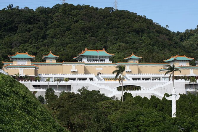 One-Day Historical and Heritage Tour in Taipei - A useful first day in Taipei