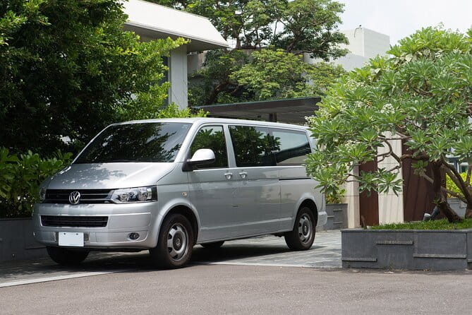 One-way Private Transfer between Jiufen and Taipei - Who gets the best value from this transfer