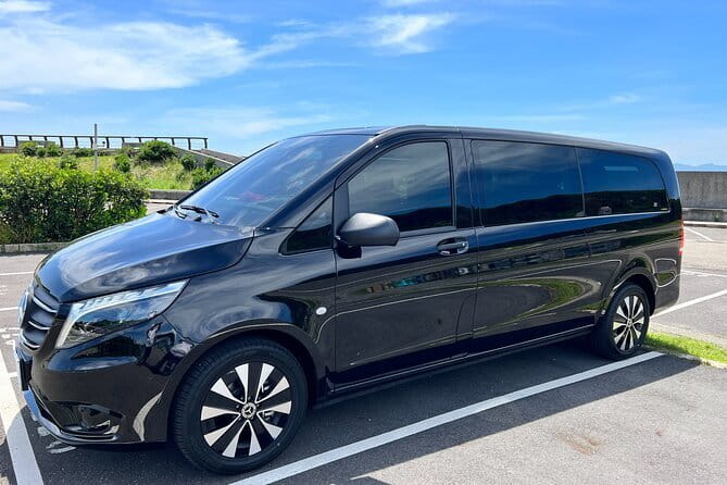 One-way Private Transfer between Jiufen and Taipei - Choosing between a sedan, SUV, and van