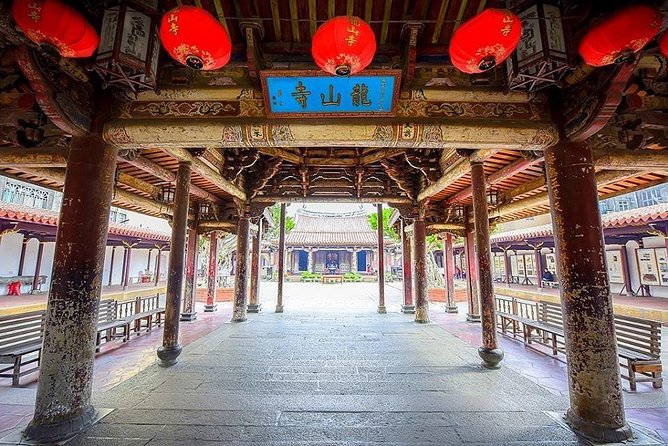Private 4-Day Central & Southern Taiwan Tour (Sun Moon Lake, Kaohsiung, Kenting) - Day four: Kaohsiung’s grand monuments