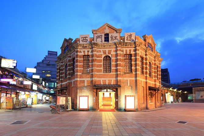 Private Car: 8 Hour Highly Customized Taipei City Exploration! - Longshan Temple: Taipei’s most atmospheric religious visit