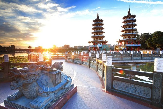 Private Classic Kaohsiung Day Tour - Why a Private Kaohsiung Day Makes Sense