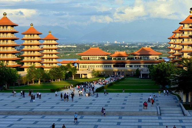 Private Classic Kaohsiung Day Tour - Guides, Flexibility, and the Human Side of the Tour