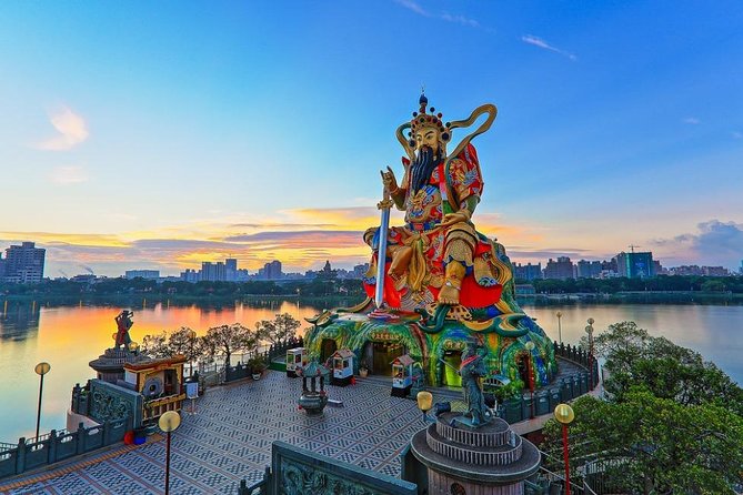 Private Classic Kaohsiung Day Tour - Booking, Weather, and Value