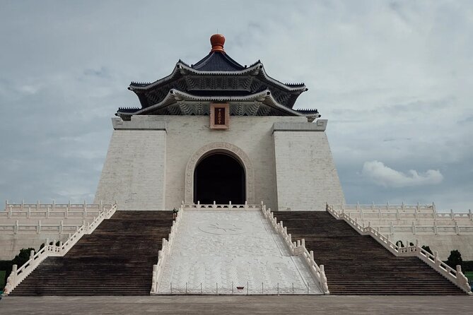 Private Cruise Tour from Keelung: Trip to Taipei - Xiaolongbao at Din Tai Fung Taipei 101