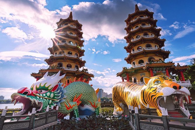 Private Custom Kaohsiung Day Tour - What you get for $236 per group