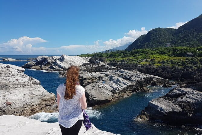 Private East Coast & Jade Hunting Day Tour with Local Expert - What makes this Hualien day tour worth considering