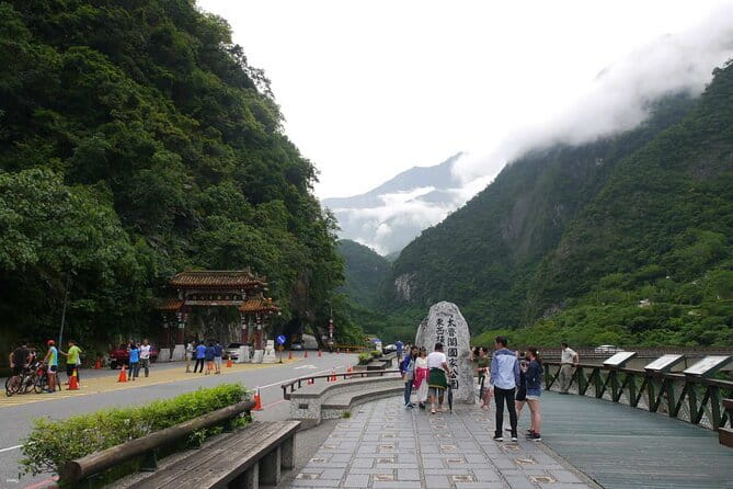 Private East Coast & Jade Hunting Day Tour with Local Expert - Bai Bao Xi turns sightseeing into a jade search