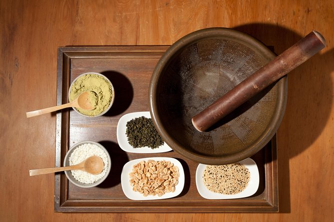 Private Hakka Discovery Day Tour from Taipei - Why this private Hakka day trip feels different