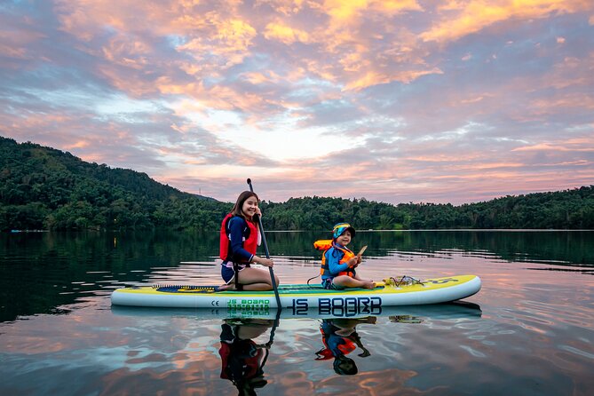Private Stand Up Paddleboarding Adventure in Sun Moon Lake - On the lake: coaching, views, and room to improve