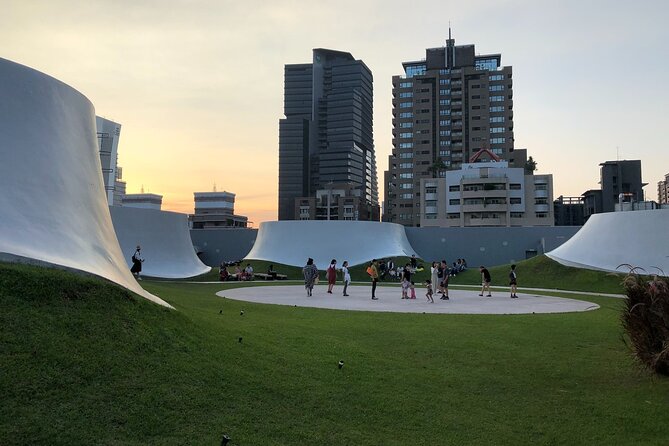 Private Taichung Instagram Day Tour from Taipei - Is $255 per person fair?