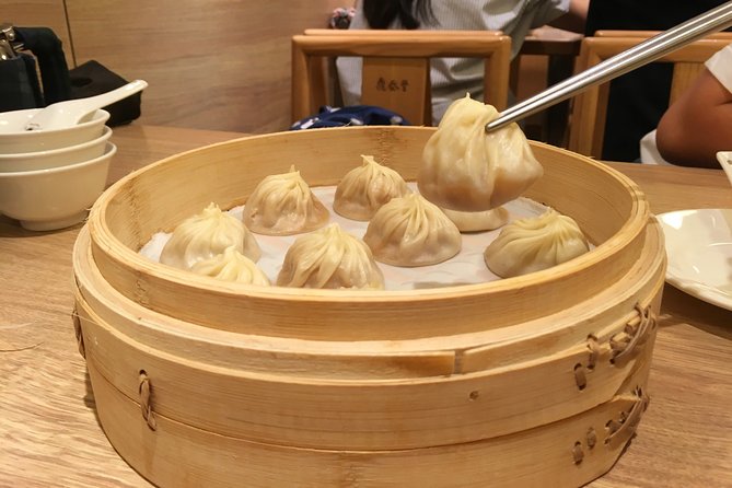 Private Tour: Taipei Gourmet Day Tour by MRT - A food tour that also teaches Taipei’s rhythm