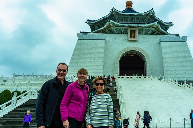 See Taipei With A Local: Private & Personalized - Sun Yat Sen Memorial Hall and Taipei’s public face