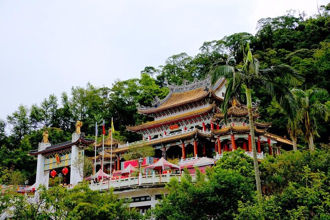 Sip & Savor: Maokong Tea & Shenkeng Stinky Tofu Private Day Tour - Two hours in Maokong’s tea country